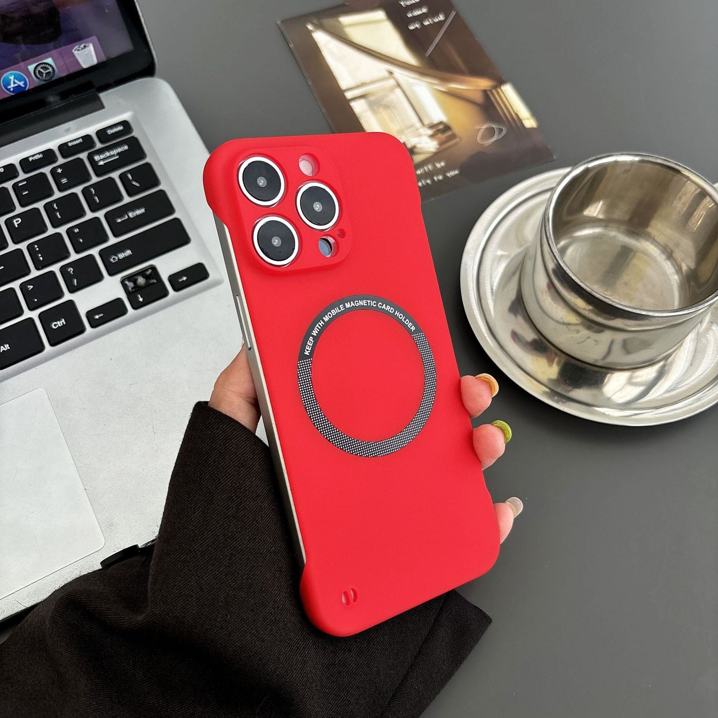 Sarung Telefon Tanpa Bingkai Magnet PC Keras Ultra Nipis Untuk iPhone