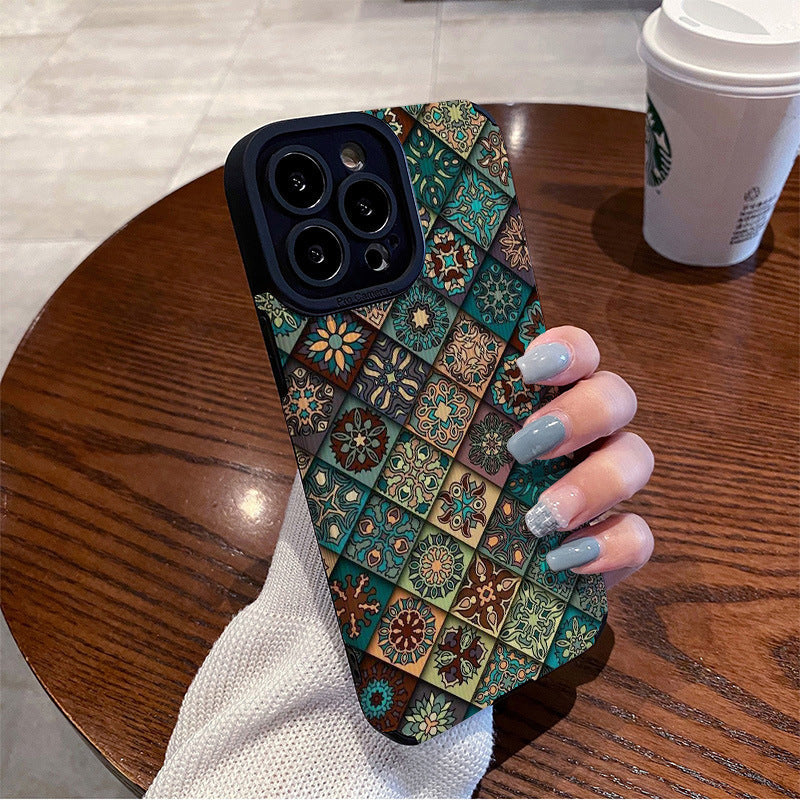 Sarung telefon Apple totem corak berlian