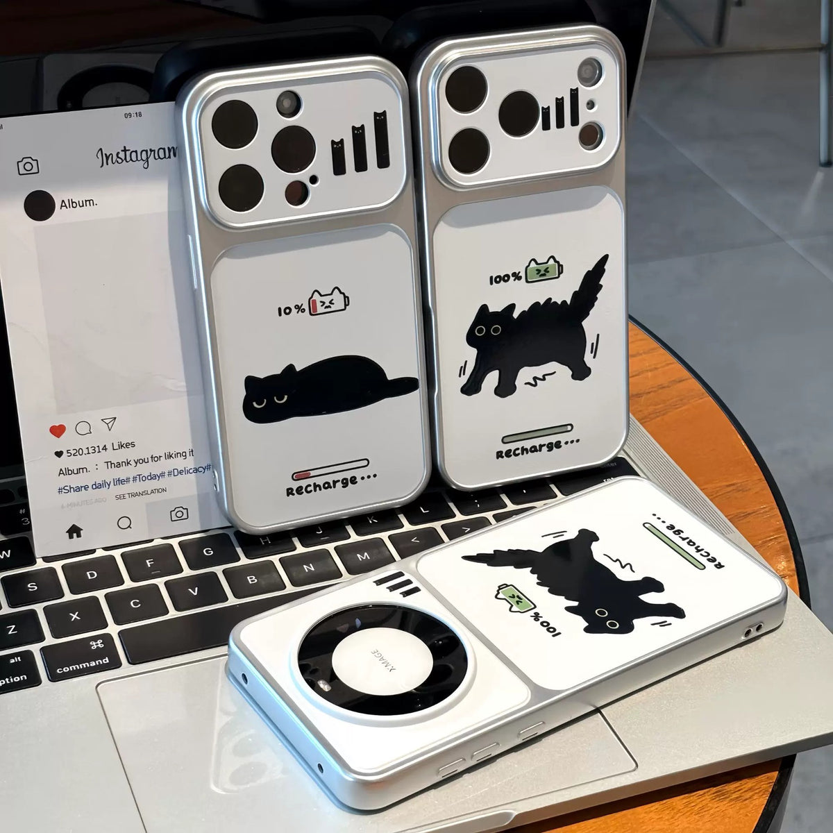 Battery Cat Apple Phone Case