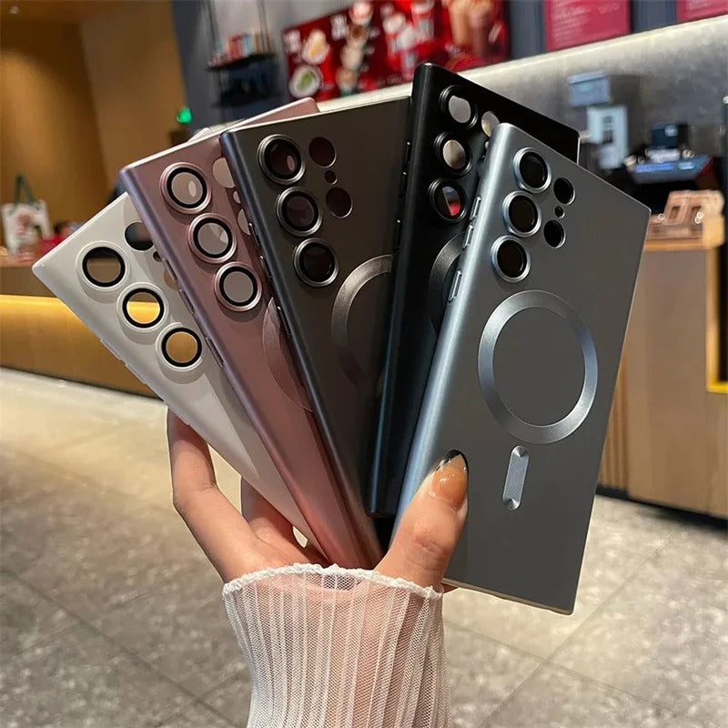 Magnetic Metallic Paint Skin-like Samsung Phone Case