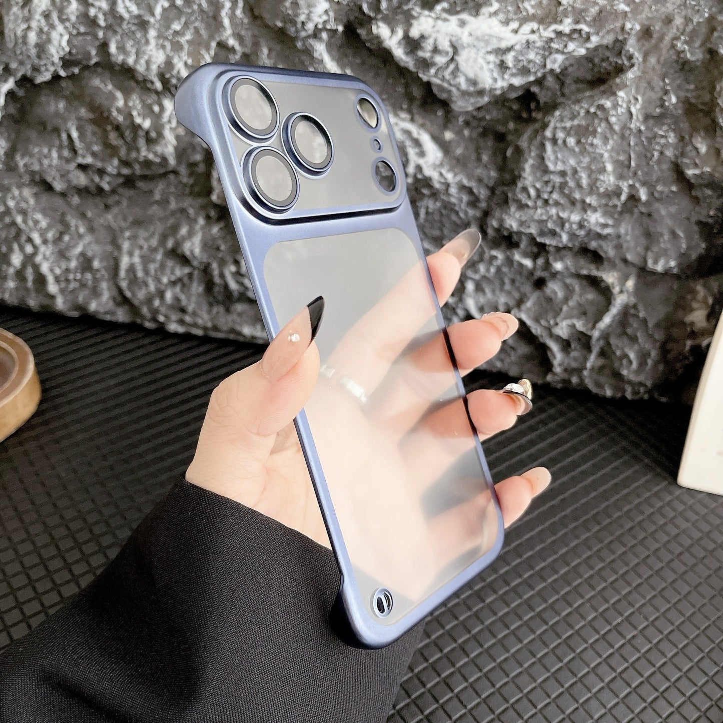 Frosted borderless ultra-thin iPhone case