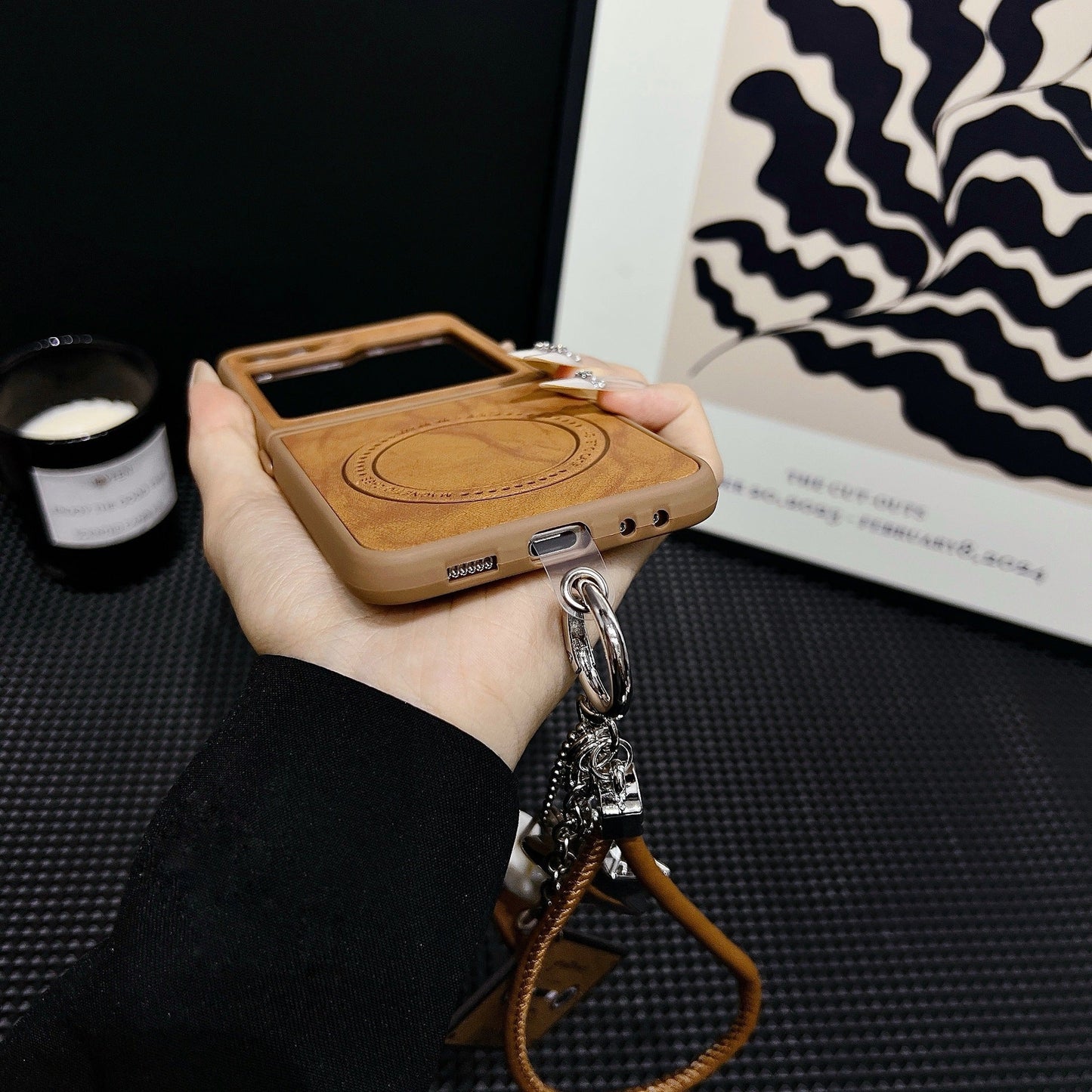 Sheep leather magnetic lanyard Z Flip phone case