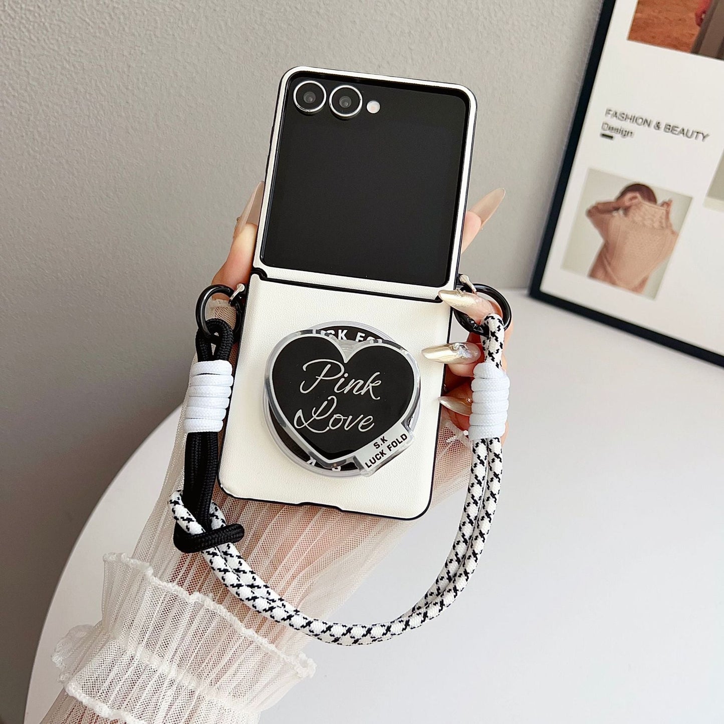 Magnetic Heart-Shaped Stand Samsung Z Flip Phone Case