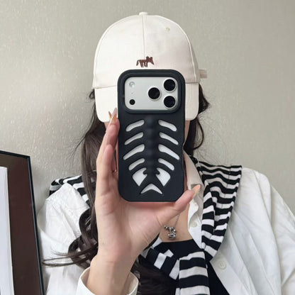Creative hollowed-out heat dissipation fishbone Apple phone case