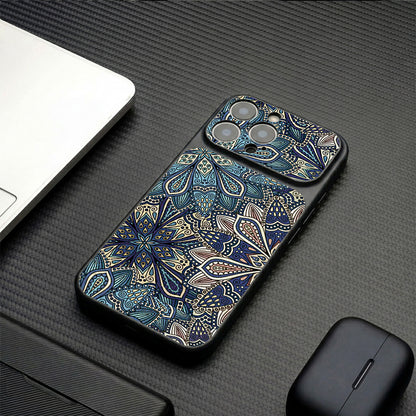 Diamond-patterned Apple phone case