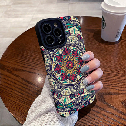 Diamond pattern totem Apple phone case