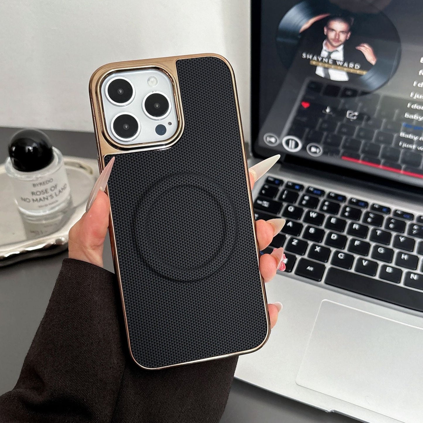 Leather grain magnetic electroplating Apple phone case