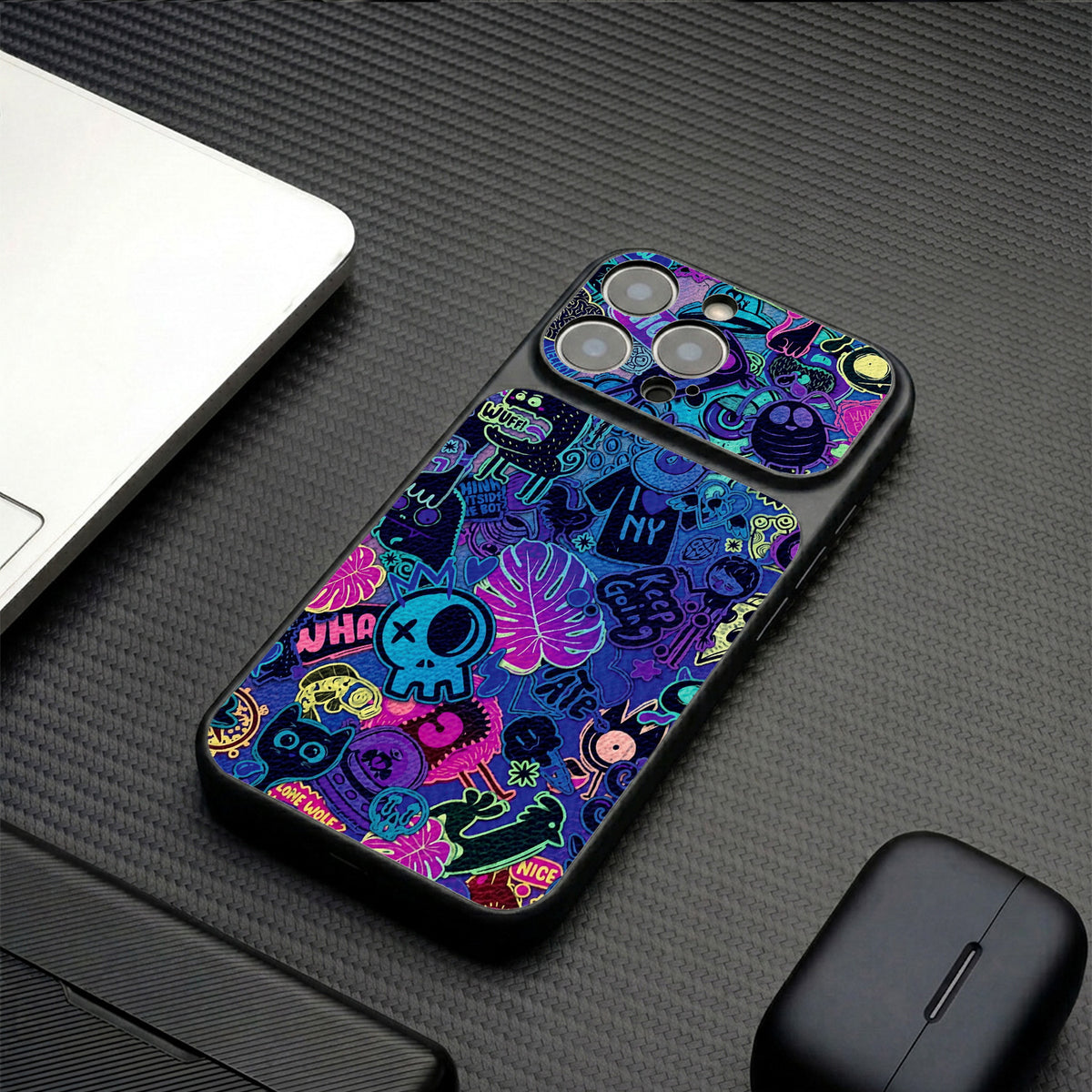 Graffiti style trendy Apple phone cases