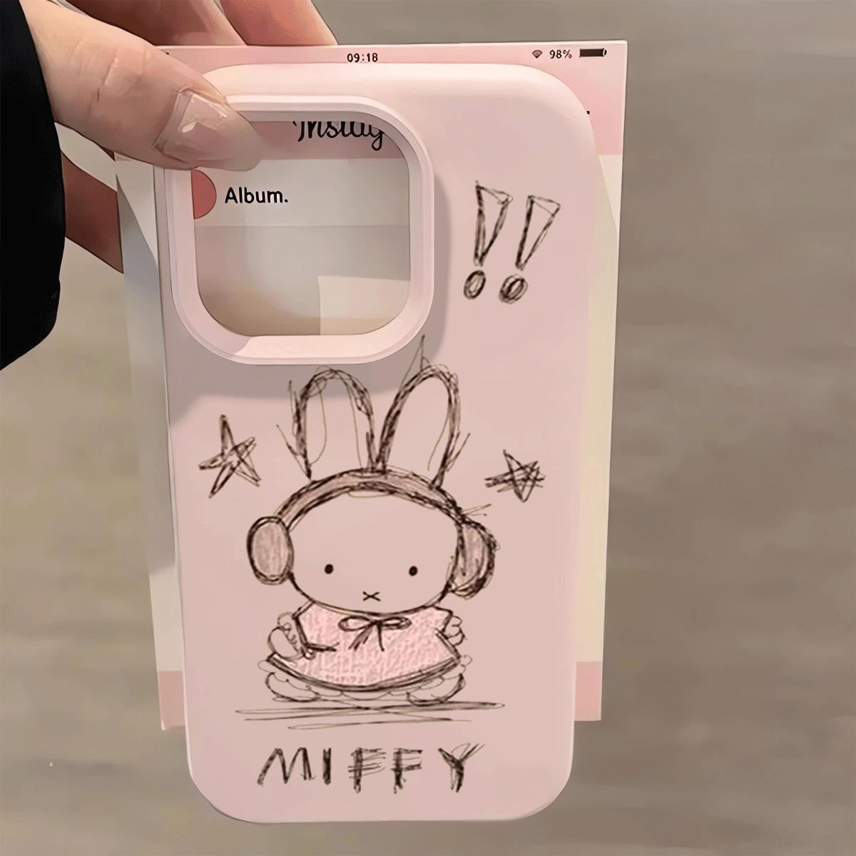 Cute cartoon bunny Apple phone case
