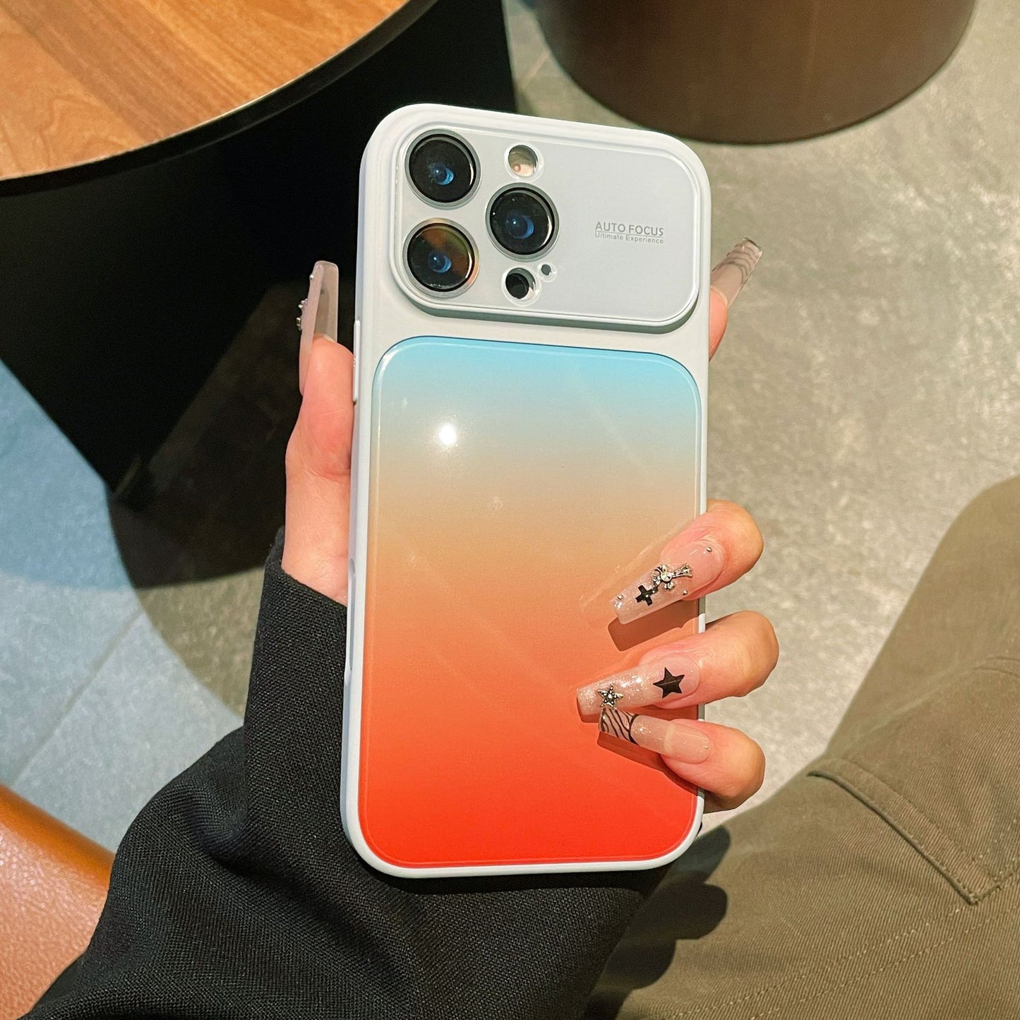 High-quality gradient large window Apple phone case